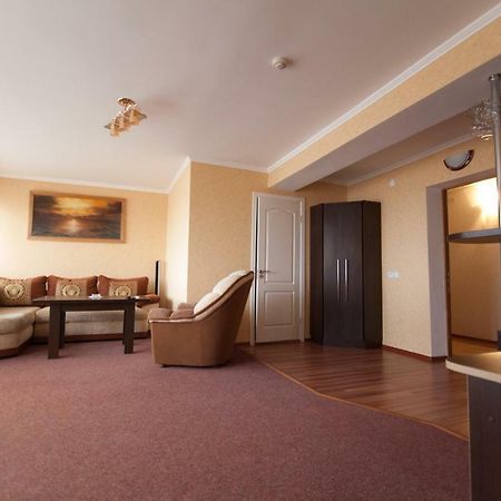 Hotel Prietenia Bender Luaran gambar