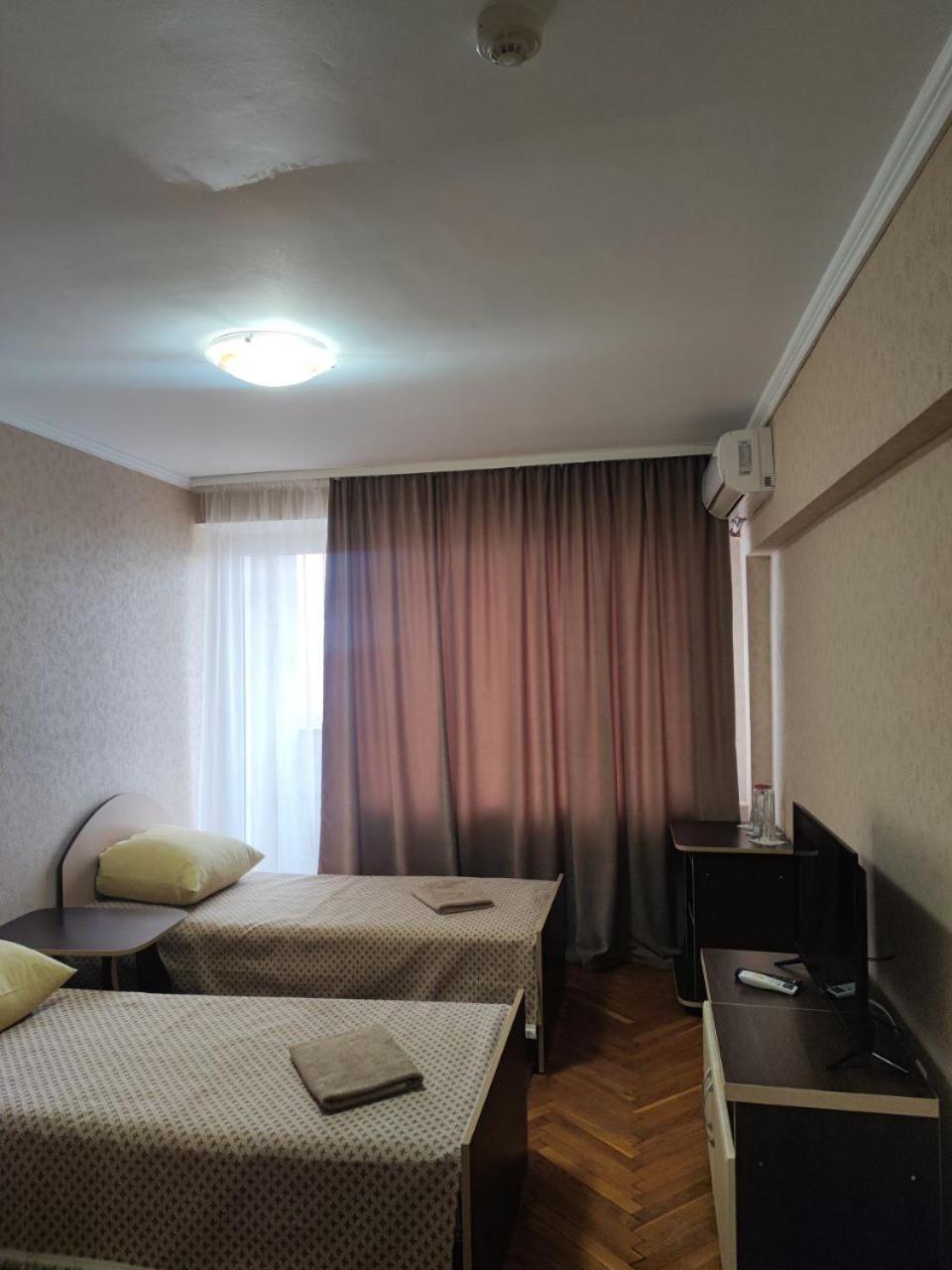 Hotel Prietenia Bender Luaran gambar