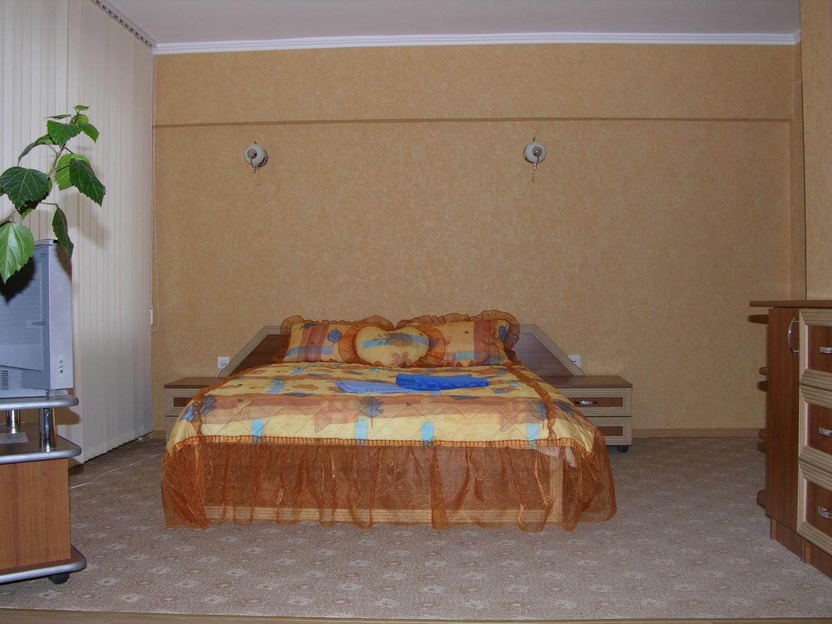 Hotel Prietenia Bender Bilik gambar
